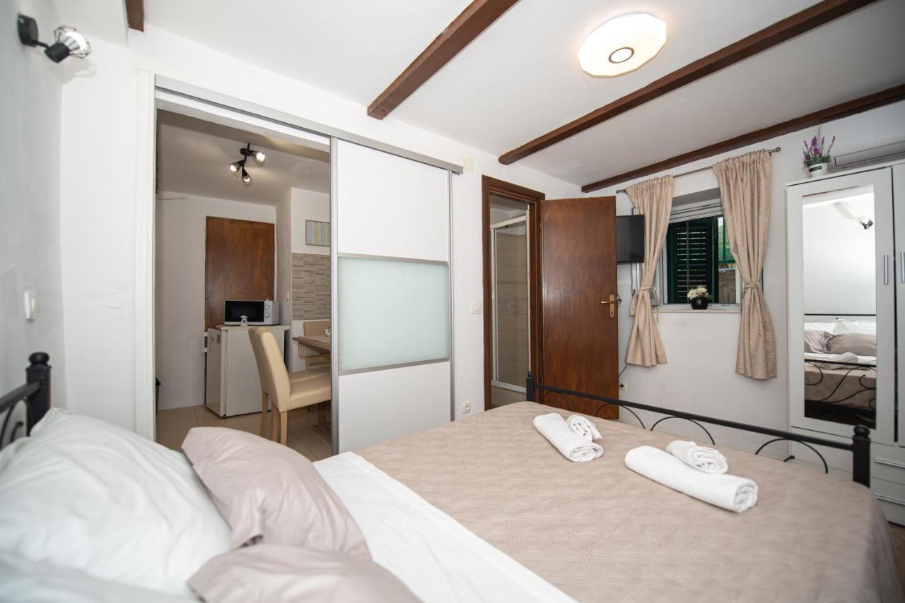 Room Blue Moon Split Exterior foto